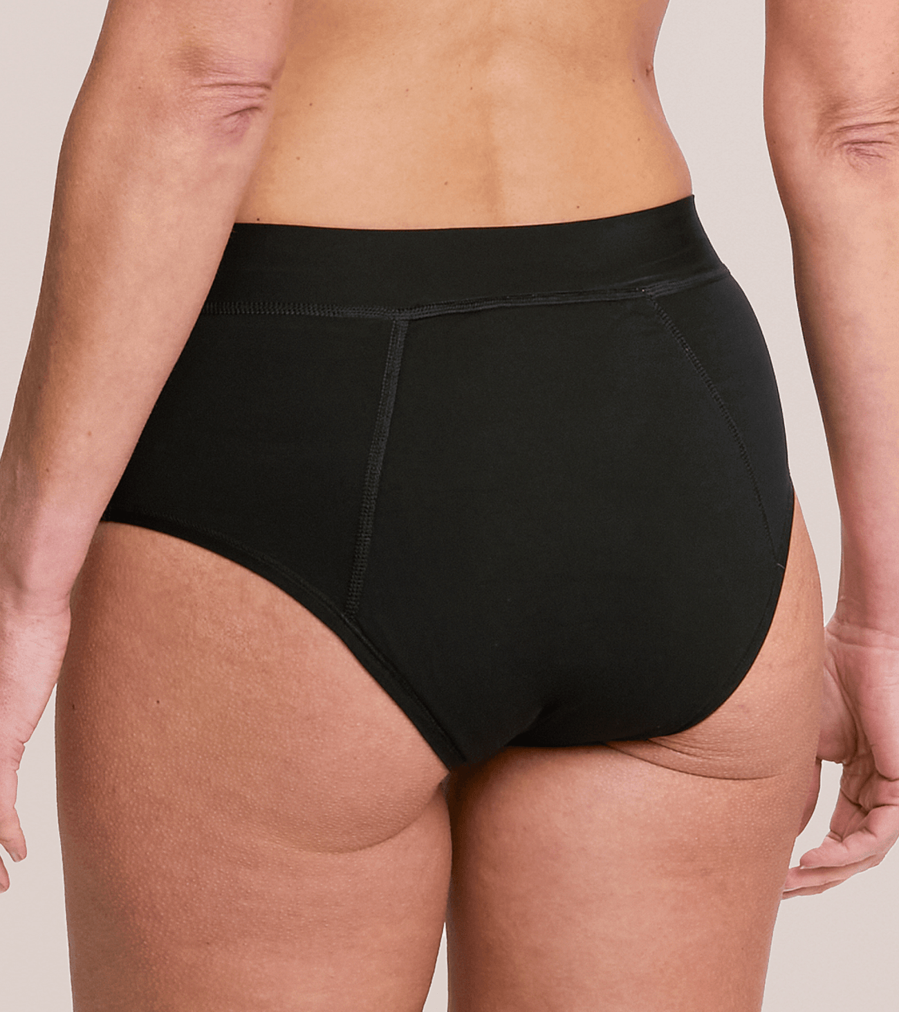 Underwear for light leaks