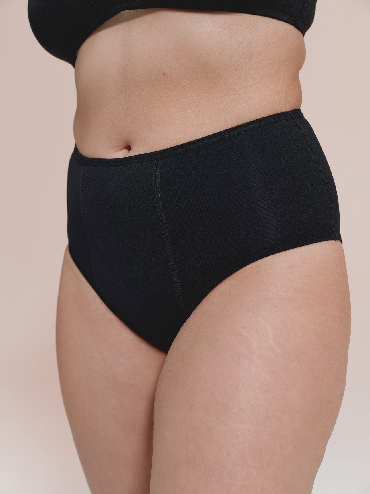 Night - Nylon Reciclado - Negro